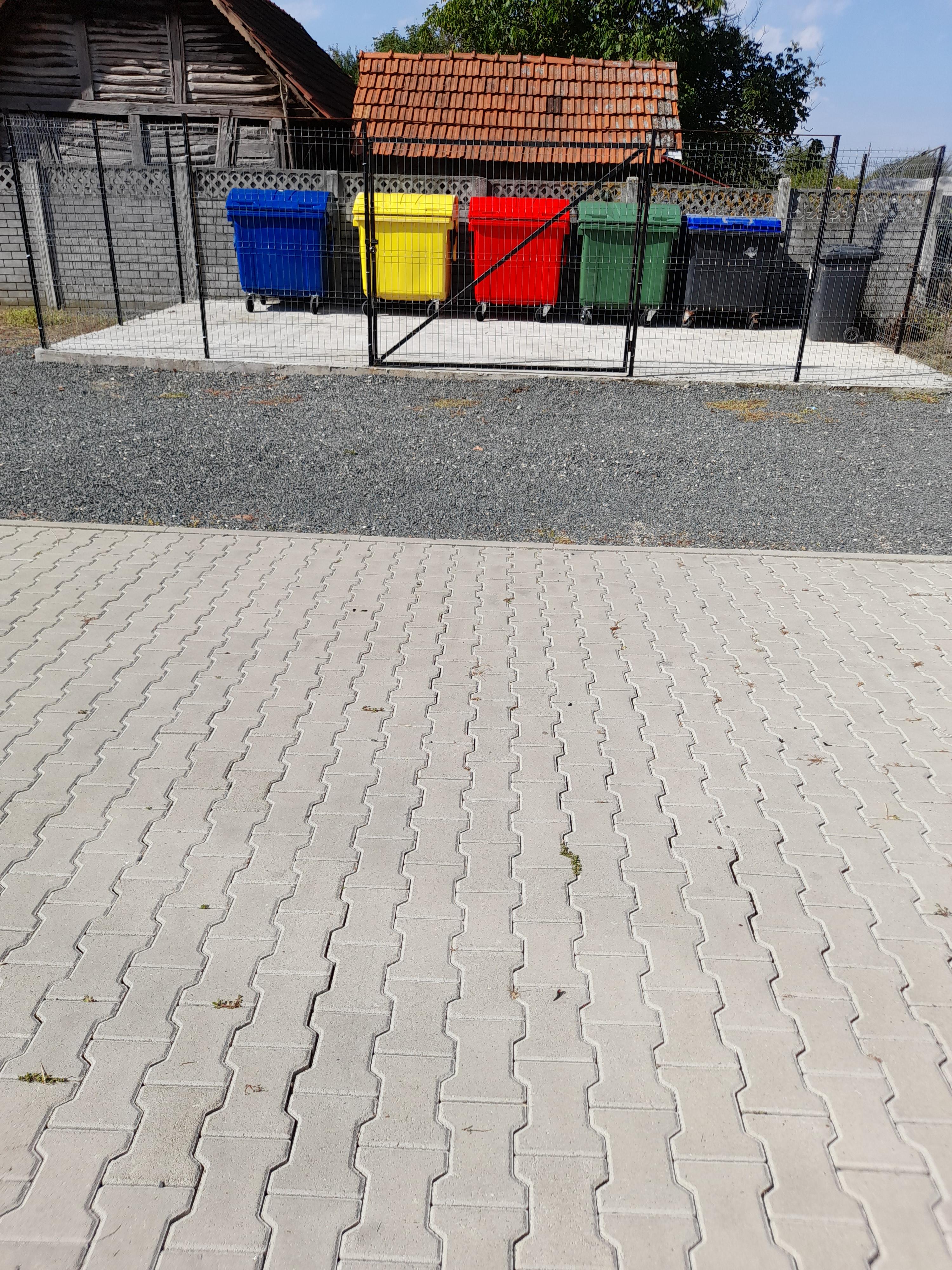 Platforma containere deseuri